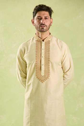 Buy_Arihant Rai Sinha_Cream Polyester, Silk Embroidery Flower Dori Kurta Set _Online_at_Aza_Fashions