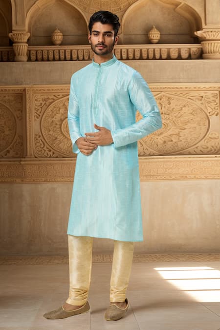 Arihant Rai Sinha Pintuck Pattern Kurta Set 