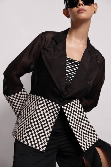 Devina Juneja_Black Monochrome Woven Blazer _Online_at_Aza_Fashions