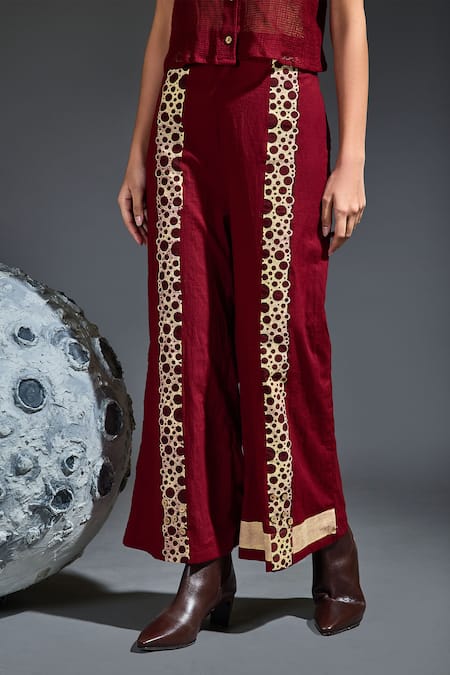 Shop_Banana Labs_Maroon Cotton Embroidery, Beads V-neck Circle Block Print Kurta Set _Online_at_Aza_Fashions