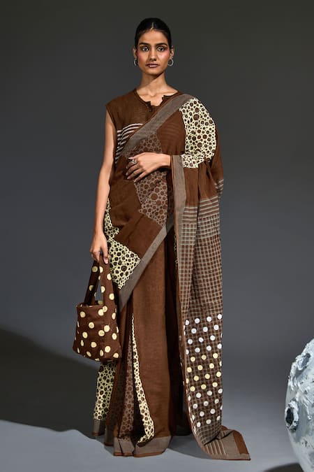 BANANA labs Circle Checkered Block Print Saree With Long Blouse 