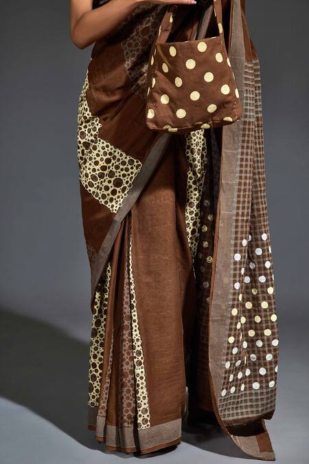 Banana Labs_Brown Cotton Round Neck Circle Checkered Block Print Saree And Blouse _Online_at_Aza_Fashions