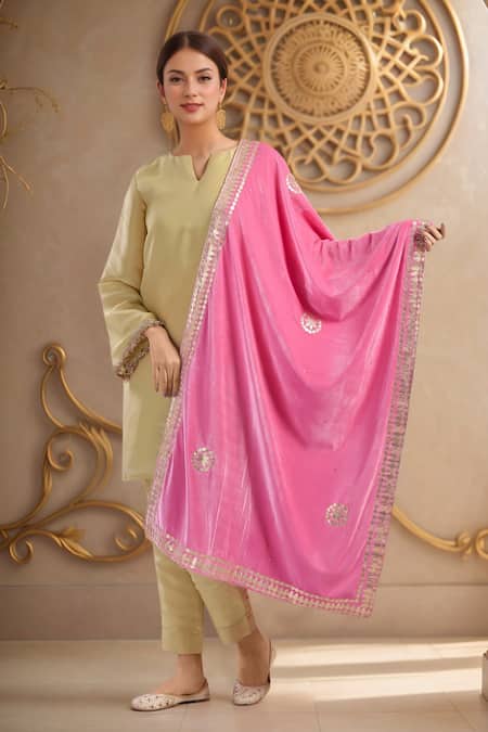 Naintara Bajaj Pink Velvet Beads, Stones, Embroidery Floral Dupatta 