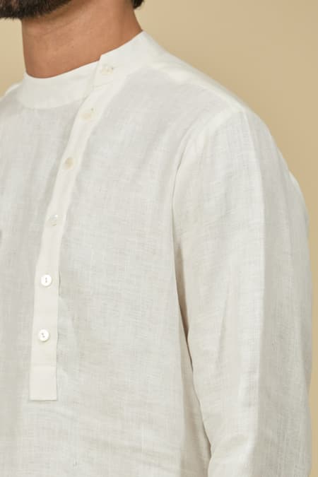 Ewoke_White Hemp Asymmetric Kurta _Online_at_Aza_Fashions