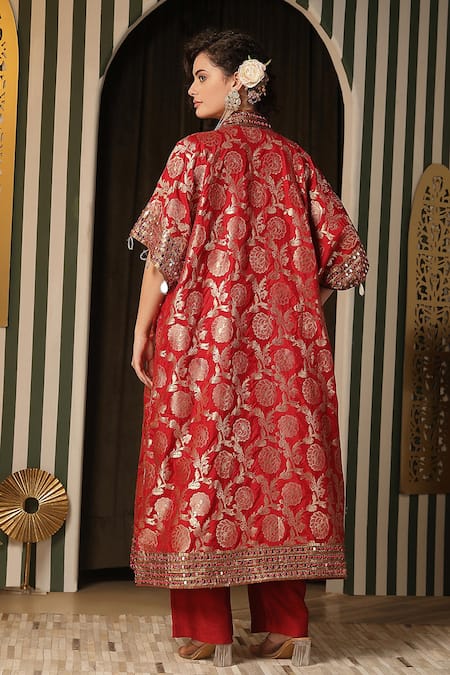 Soniya G Floral Banarasi Kaftan & Pant Set 