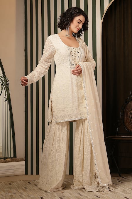 Buy_Soniya G_Ivory Georgette Embroidery, Metallic Thread, Tassels Round Chikankari Kurta Set _Online_at_Aza_Fashions