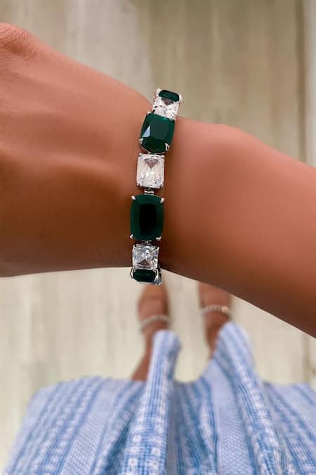 Buy_PRERTO_Green Stones, Diamonds Emerald Elephant Jewellery Set _Online_at_Aza_Fashions