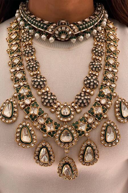 Buy_PRERTO_Emerald Green Pearls, Stones Kundan And Drop Necklace Set_Online_at_Aza_Fashions