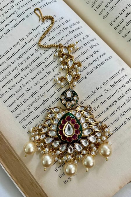 PRERTO_Emerald Green Pearls, Diamonds Kundan Choker Set_Online_at_Aza_Fashions