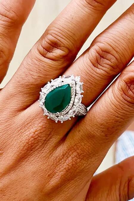 PRERTO Emerald Green Stones Embellished Necklace Set Online at Aza Fashions PRERTO_Emerald Green Stones Embellished Necklace Set_Online_at_Aza_Fashions