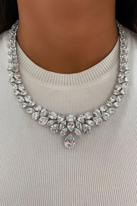 Prerto BeeLeaf Diamante Studded Necklace Set 