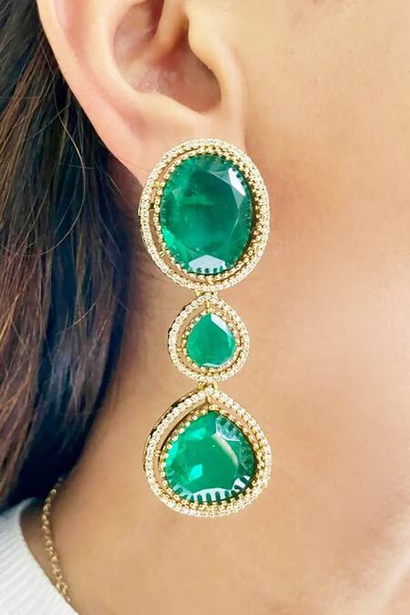 Shop PRERTO Green Diamonds, Stones Emerald And Diamante Necklace Set at Aza Fashions Shop_PRERTO_Green Diamonds, Stones Emerald And Diamante Necklace Set_at_Aza_Fashions