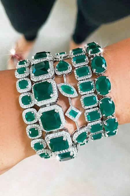 Buy PRERTO Green Diamonds, Stones Emerald And Diamante Necklace Set Online at Aza Fashions Buy_PRERTO_Green Diamonds, Stones Emerald And Diamante Necklace Set_Online_at_Aza_Fashions