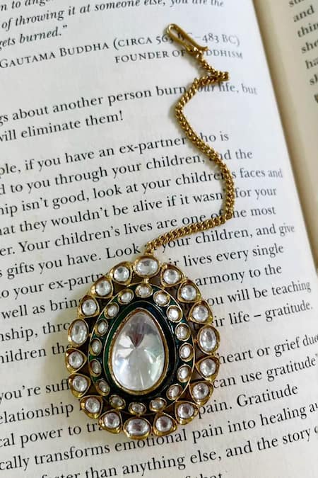 Buy_PRERTO_Green Stones, Rhinestones Polki Kundan Emerald Necklace Set