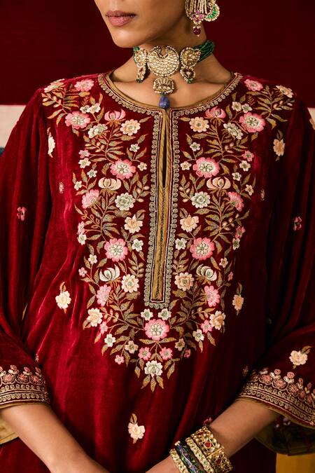 Sue Mue Red Silk, Velvet Diamonds, Embroidery Round Neck Kashmiri Kurta Set Online at Aza Fashions Sue Mue_Red Silk, Velvet Diamonds, Embroidery Round Neck Kashmiri Kurta Set _Online_at_Aza_Fashions
