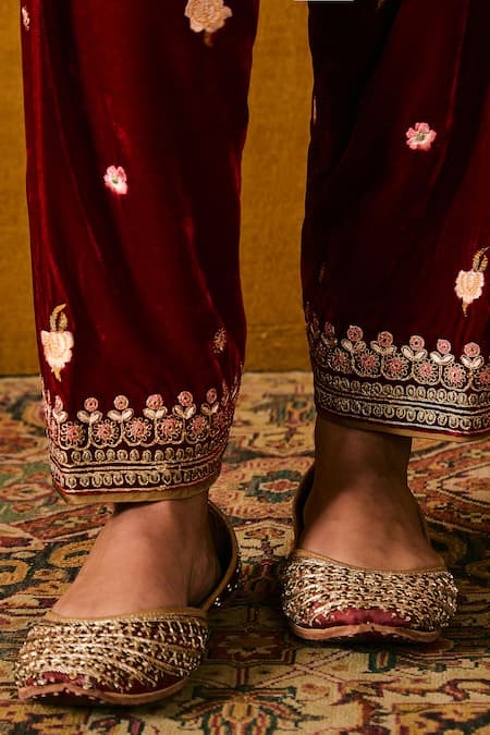 Buy Sue Mue Red Silk, Velvet Diamonds, Embroidery Round Neck Kashmiri Kurta Set Online at Aza Fashions Buy_Sue Mue_Red Silk, Velvet Diamonds, Embroidery Round Neck Kashmiri Kurta Set _Online_at_Aza_Fashions