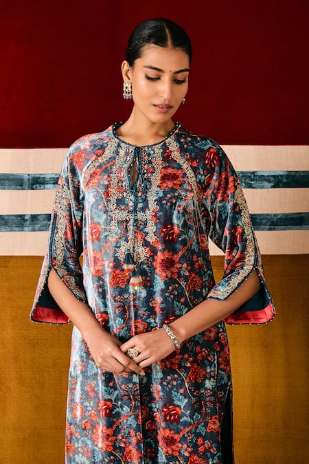 Sue Mue Blue Silk, Velvet Sequins, Beads, Embroidery Open Neck Floral Kurta Set Online at Aza Fashions Sue Mue_Blue Silk, Velvet Sequins, Beads, Embroidery Open Neck Floral Kurta Set _Online_at_Aza_Fashions