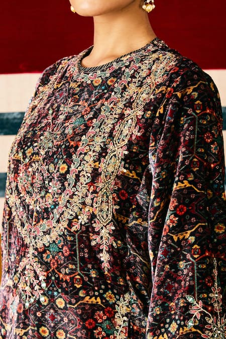 Buy Sue Mue Black Silk, Velvet Sequins, Beads, Embroidery Round Geometric Print Kurta Set Online at Aza Fashions Buy_Sue Mue_Black Silk, Velvet Sequins, Beads, Embroidery Round Geometric Print Kurta Set _Online_at_Aza_Fashions