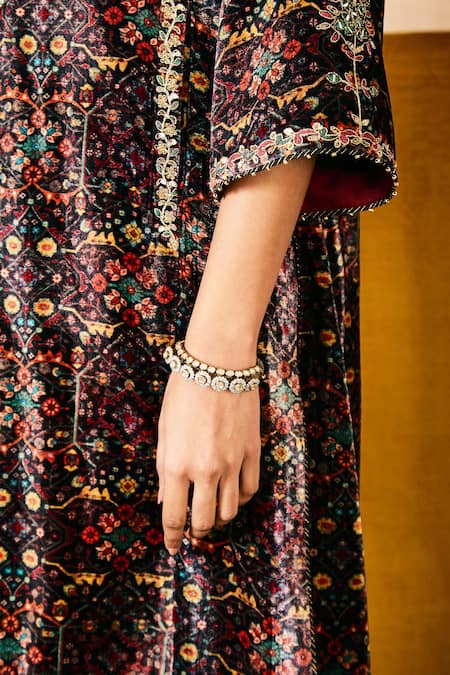 Shop Sue Mue Black Silk, Velvet Sequins, Beads, Embroidery Round Geometric Print Kurta Set Online at Aza Fashions Shop_Sue Mue_Black Silk, Velvet Sequins, Beads, Embroidery Round Geometric Print Kurta Set _Online_at_Aza_Fashions