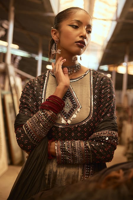 Shop_Karishma Khanduja Bareilly_Silver Silk Sequins, Embroidery Round Neck Geometric Anarkali Set With Dupatta _Online_at_Aza_Fashions