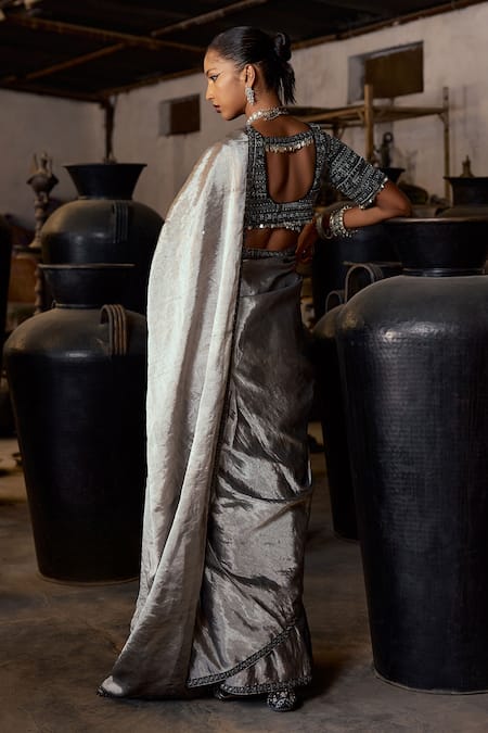 Karishma Khanduja Bareilly Geometric Zari Embroidered Saree Set 