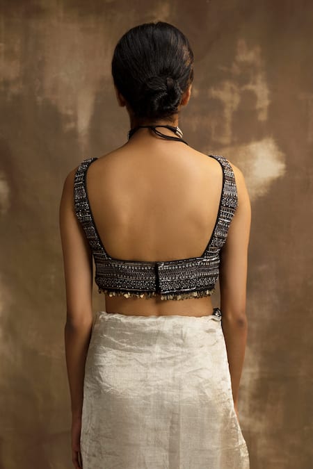 Karishma Khanduja Bareilly Tribal Embroidered Border Saree Set 