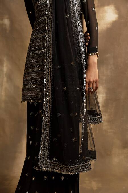 Karishma Khanduja Bareilly_Black Georgette Sequins, Beads Round Neck Tribal Embroidered Kurta Gharara Set _Online_at_Aza_Fashions