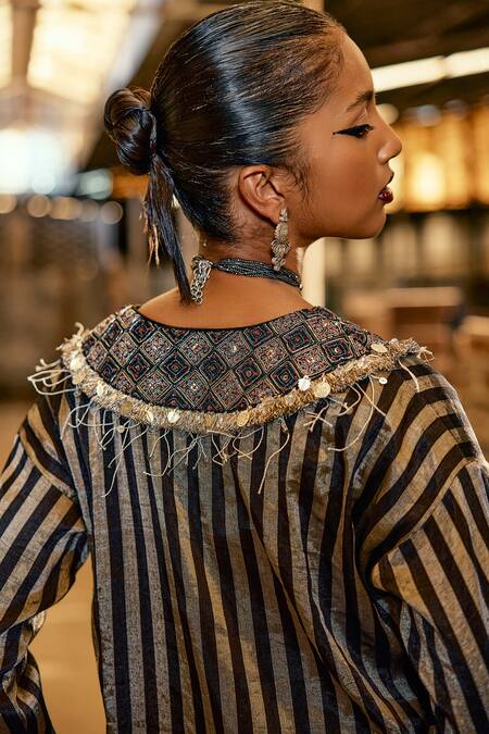 Shop_Karishma Khanduja Bareilly_Silver Silk Lace, Beads V-neck Geometric Sequin Stripe Kaftan Set _Online_at_Aza_Fashions