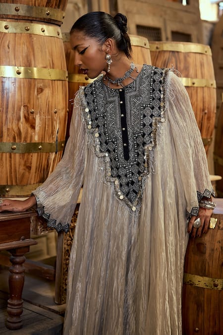 Buy_Karishma Khanduja Bareilly_Silver Tissue Sequins, Beads Round Neck Tribal Embroidered Anarkali Set _Online_at_Aza_Fashions