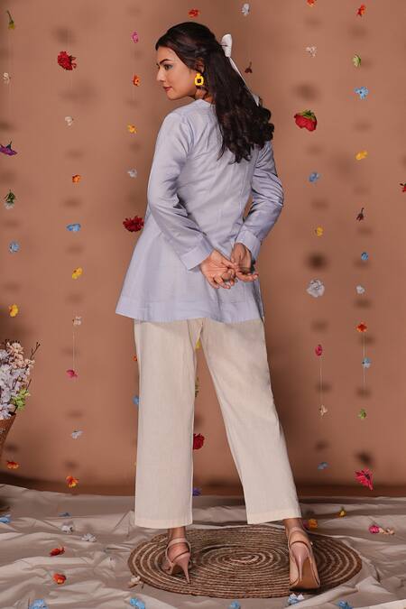 Shop Tangerine By Asfa Blue Chanderi Embroidery V-neck Flower Hand Top at Aza Fashions Shop_Tangerine By Asfa_Blue Chanderi Embroidery V-neck Flower Hand Top_at_Aza_Fashions