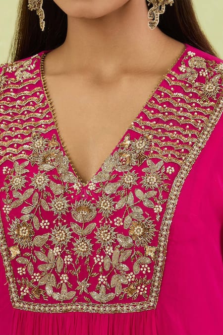 Buy Studio A Pink Organza Embroidery, Lace V-neck Nakshi Bloom Kurta Set Online at Aza Fashions Buy_Studio A_Pink Organza Embroidery, Lace V-neck Nakshi Bloom Kurta Set _Online_at_Aza_Fashions