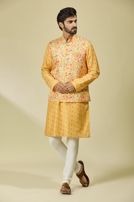 Arihant Rai Sinha_Yellow Silk Embroidery Floral Vine Print Bundi With Kurta_at_Aza_Fashions