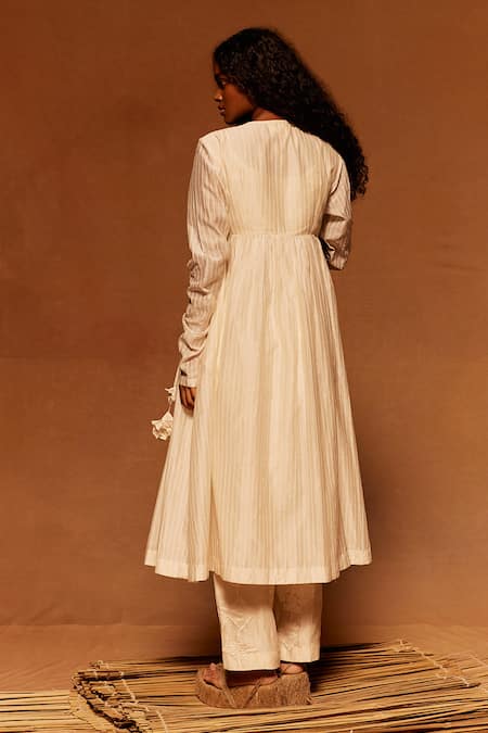 Shop_Ahmev_Ivory , Satin Fabric Flowers V-neck Floral Angrakha Anarkali Set _at_Aza_Fashions