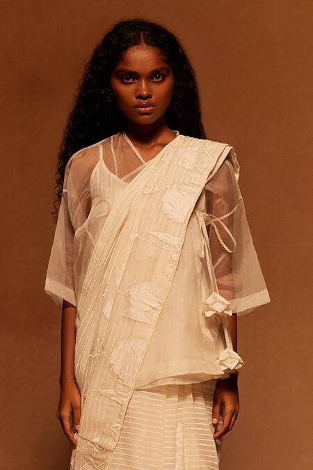 Buy_Ahmev_Ivory Cotton, Silk Embroidery Abstract Stripe Saree _Online_at_Aza_Fashions