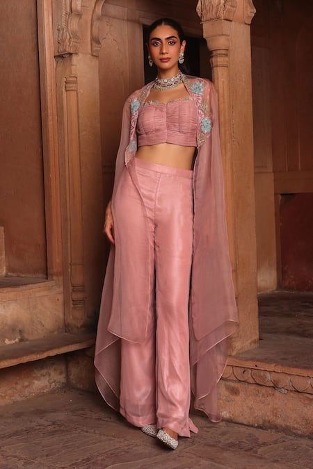 Label Moni K Pink Georgette Cut Work, Embroidery Sweetheart Neck Floral Cape Set Online at Aza Fashions Label Moni K_Pink Georgette Cut Work, Embroidery Sweetheart Neck Floral Cape Set _Online_at_Aza_Fashions