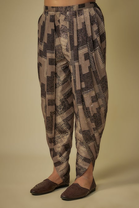 Shop Masumi Mewawalla Black Jacquard, Tissue, Linen Solid Angarkha Kurta With Dhoti Online at Aza Fashions Shop_Masumi Mewawalla_Black Jacquard, Tissue, Linen Solid Angarkha Kurta With Dhoti _Online_at_Aza_Fashions