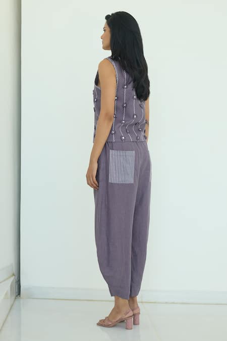 Shop Nirvanaa Circle Applique Embroidered Vest 