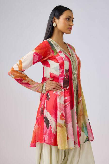 Basanti - Kapde Aur Koffee Multi Color Crepe, Georgette Mirrors, Multicolor Embroidered Kurta And Pant Set at Aza Fashions Basanti - Kapde Aur Koffee_Multi Color Crepe, Georgette Mirrors, Multicolor Embroidered Kurta And Pant Set_at_Aza_Fashions