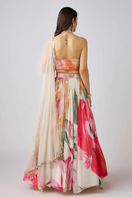 Basanti - Kapde Aur Koffee X AZA Fower Bloom Print Pleated Lehenga Set 