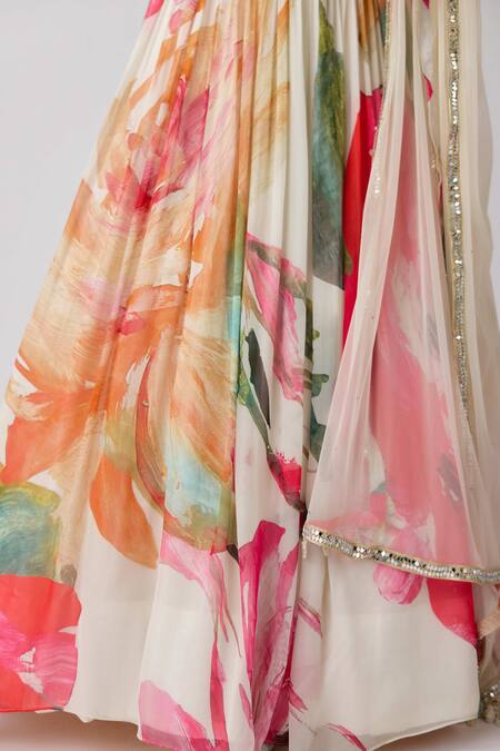 Basanti - Kapde Aur Koffee_Multi Color Georgette Sequins, Mirrors Fower Bloom Print Pleated Lehenga Set_at_Aza_Fashions