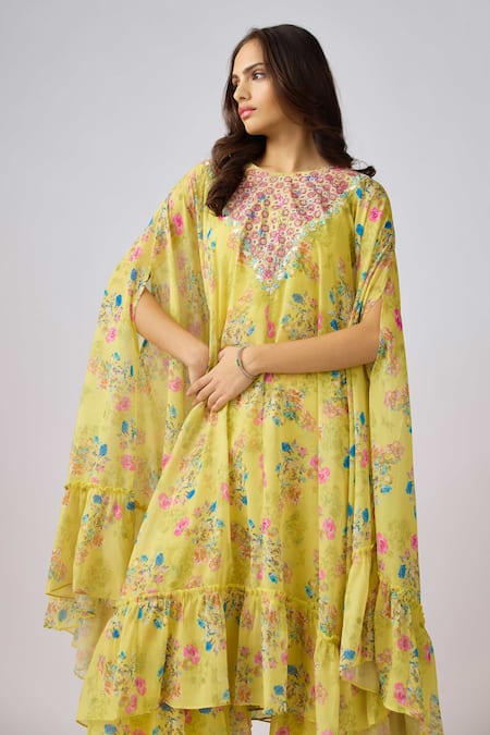 Basanti - Kapde Aur Koffee X AZA_Yellow Sweetheart , Round Floral Print Cape And Sharara Set _Online_at_Aza_Fashions