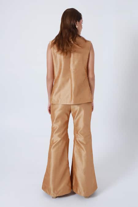 Shagufta Gold Cutdana Embroidered Jacket & Pant Set 