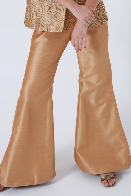 Buy_Shagufta_Gold Silk Sequins V-neck Cutdana Embroidered Jacket And Pant Set _Online_at_Aza_Fashions