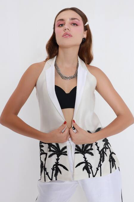 Shop_Shagufta_White Chanderi Cut Work Collared Cutdana Embroidered Jacket And Pant _Online_at_Aza_Fashions