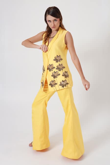 Shop_Shagufta_Yellow Silk Cut Work V-neck Cutdana Embroidered Jacket And Pant Set _Online_at_Aza_Fashions