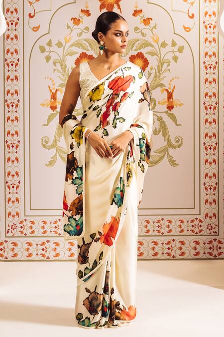 Studio 113 White Satin, Silk Pixelated Floral Print Saree With Blouse at Aza Fashions Studio 113_White Satin, Silk Pixelated Floral Print Saree With Blouse _at_Aza_Fashions