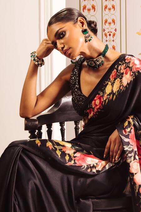 Buy Studio 113 Black Satin, Silk Floral Border Print Saree Buy_Studio 113_Black Satin, Silk Floral Border Print Saree