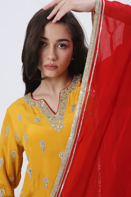 Shop Neha Mehra Yellow Crepe Embroidery Split V-neck Floral Hand Kurta Pant Set Online at Aza Fashions Shop_Neha Mehra_Yellow Crepe Embroidery Split V-neck Floral Hand Kurta Pant Set _Online_at_Aza_Fashions