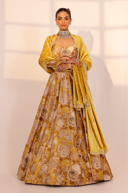 Sanam_Gold Velvet Pearls, Sequins Sweetheart Neck Garden Printed Lehenga Set _Online_at_Aza_Fashions