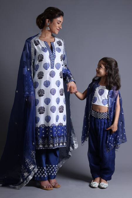 Thetaa_White Organza, Crystals, Zardozi Embroidered Cape And Dhoti Pant Set _at_Aza_Fashions